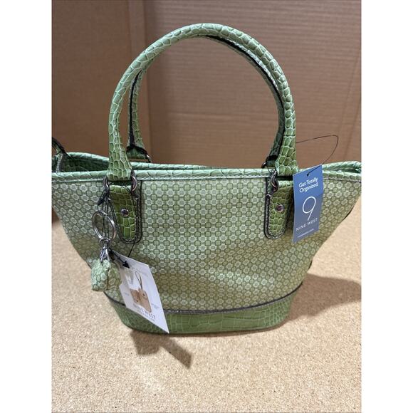 NOS Nine West Mini Tote Bags Purses Set of 2 Pink & Green Organizer Style - Picture 4 of 16